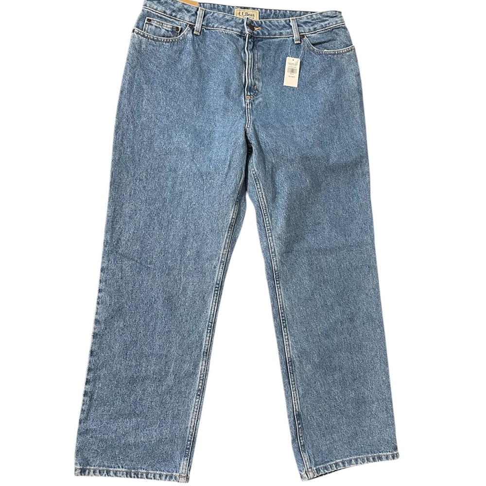 LL Bean Women’s 16 Petite Classic Fit Jeans Straight Leg Light Wash 100% Cotton